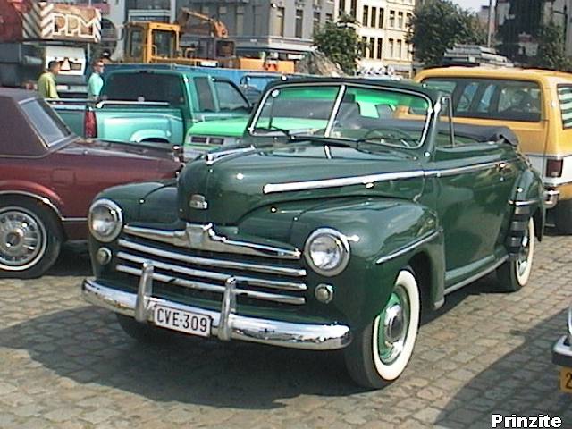 1948 Ford Super DeLuxe convertible