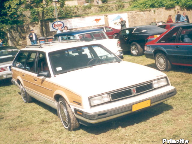 1987 Pontiac 6000 LE Safari wagon