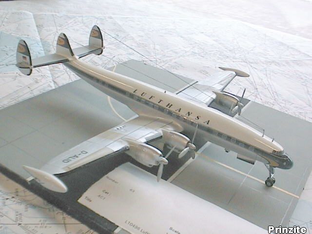 Lockheed L-1049G 'Super Constellation'